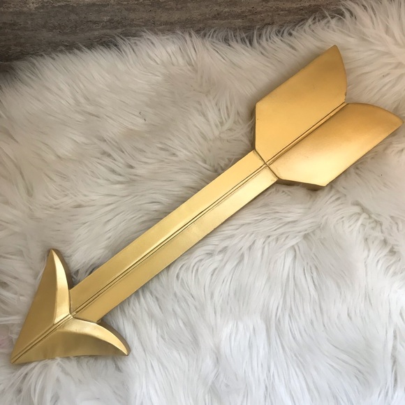 hobby lobby Other - Hobby Lobby Gold Arrow